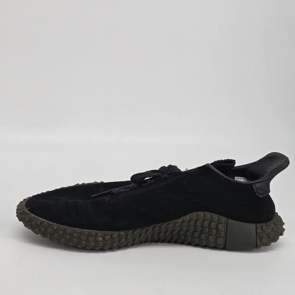 adidas Kamanda 01 Black Gum Suede Terrace Soccer‎ Sneakers Mens Size 8 BD7903